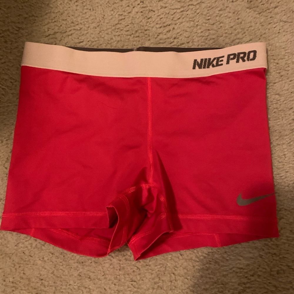 Medium Nike pro shorts